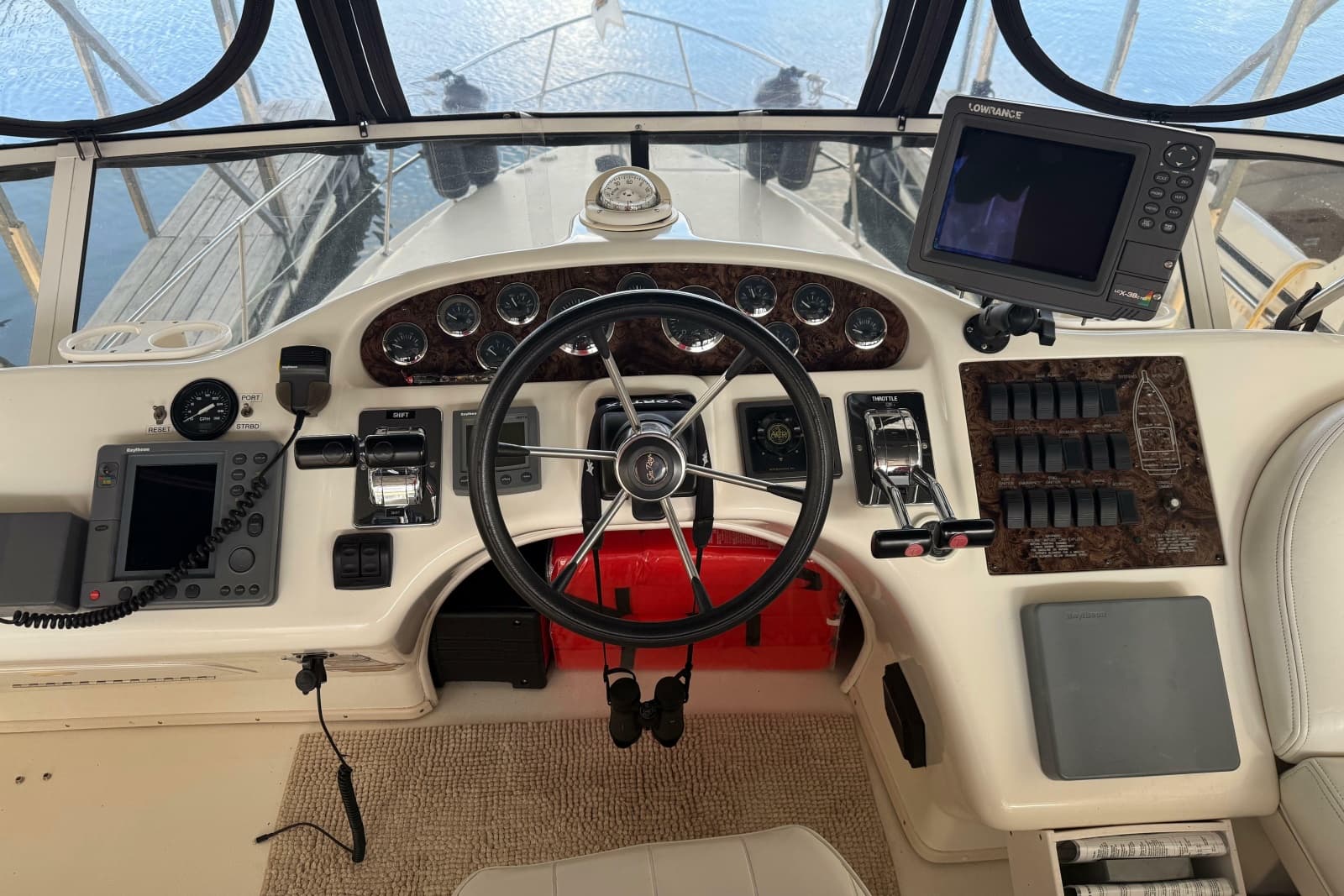 1997 Sea Ray 370 Aft Cabin - Photo 22