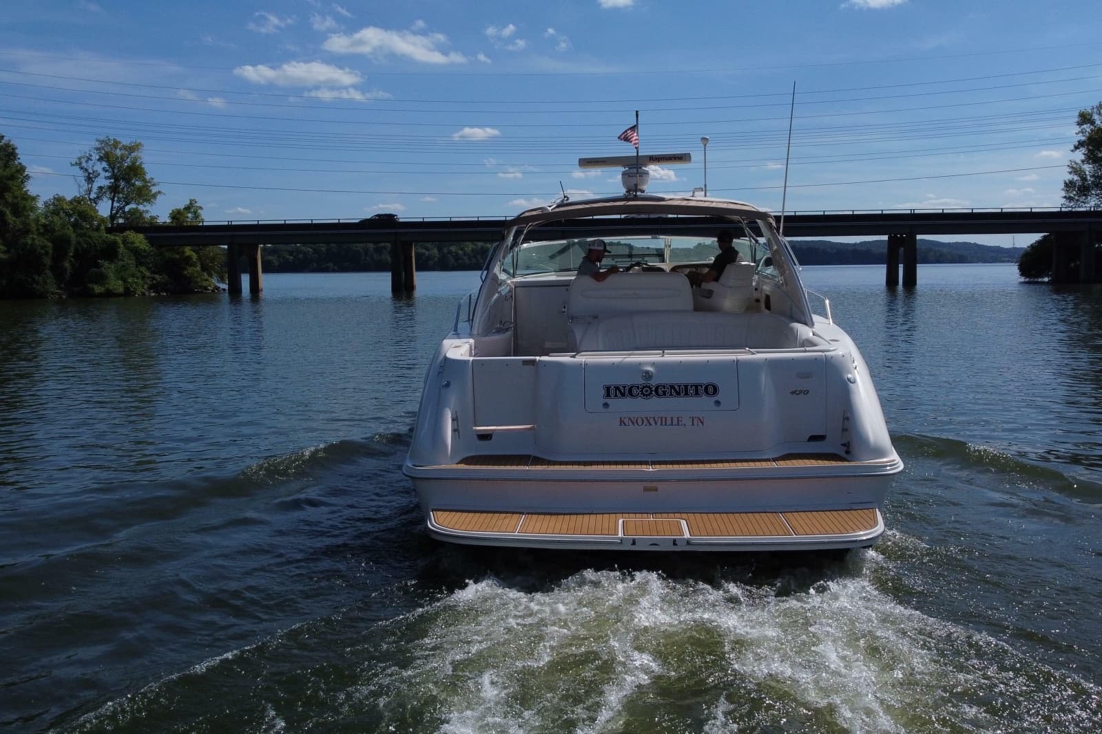 1997 Sea Ray 450 Sundancer - Photo 9