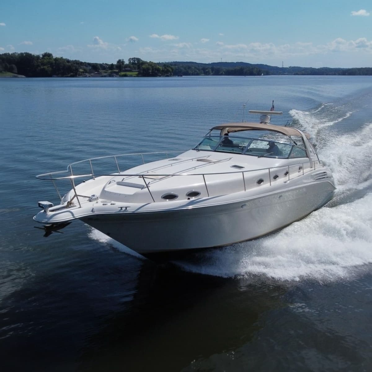 1997 Sea Ray 450 Sundancer - Photo 1