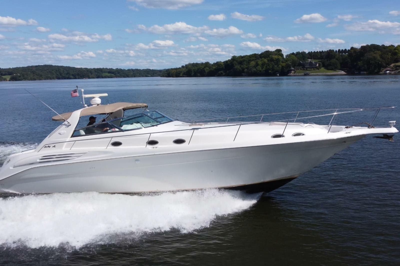 1997 Sea Ray 450 Sundancer - Photo 4