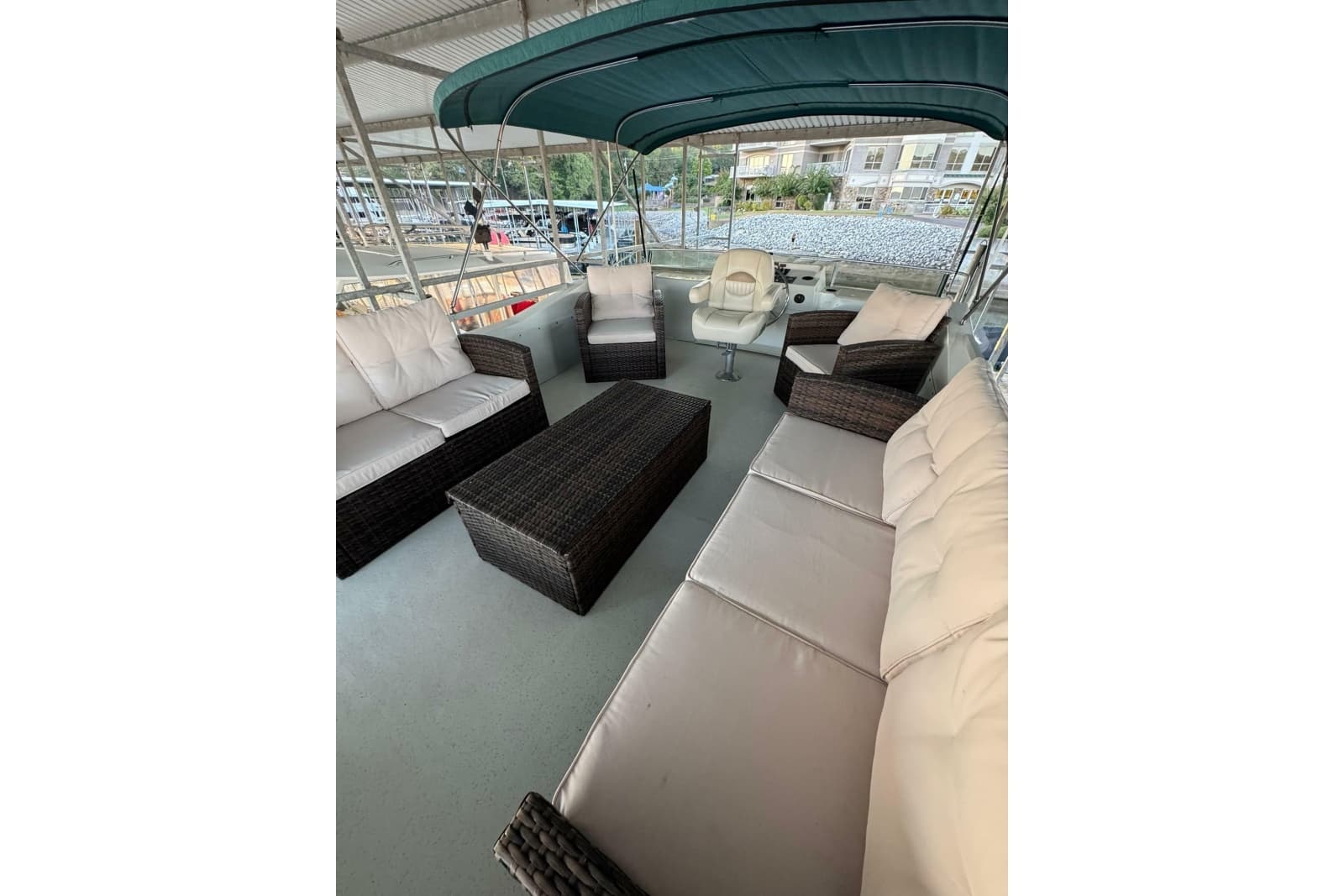 1996 Gibson 50 Cabin Yacht - Photo 9