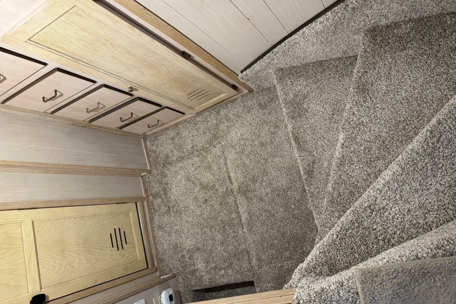 1996 Gibson 50 Cabin Yacht - Photo 31