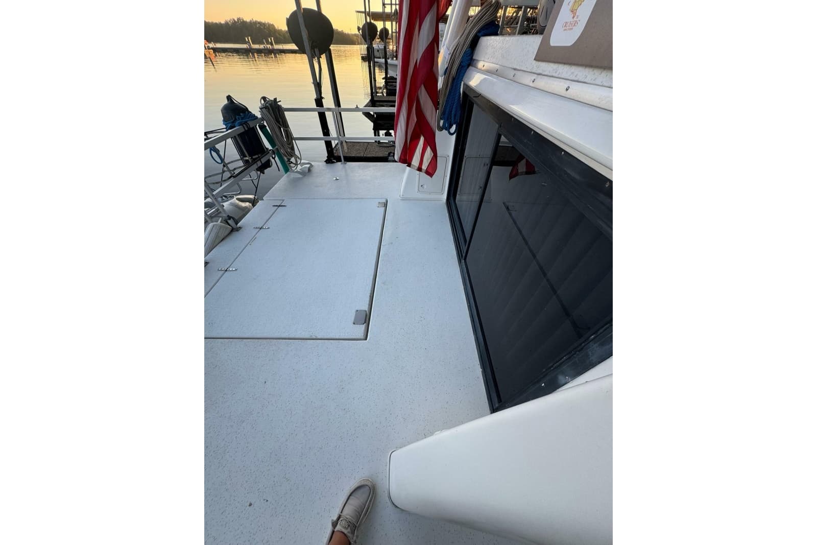 1996 Gibson 50 Cabin Yacht - Photo 15