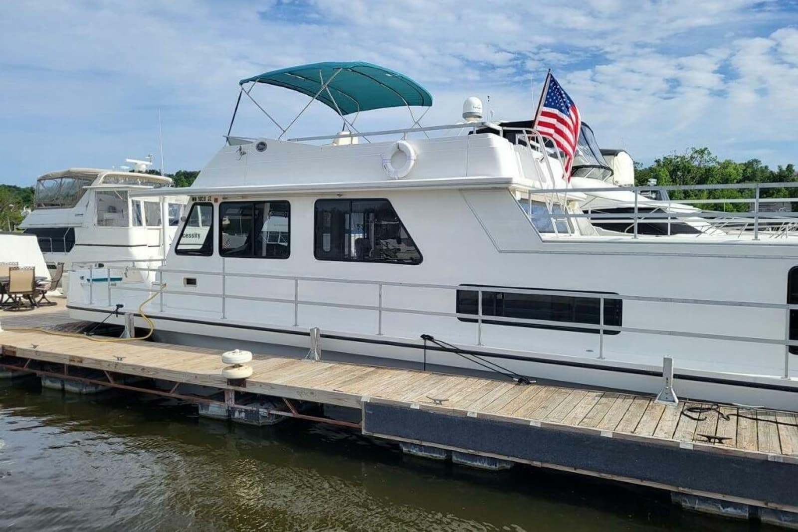 1996 Gibson 50 Cabin Yacht - Photo 1