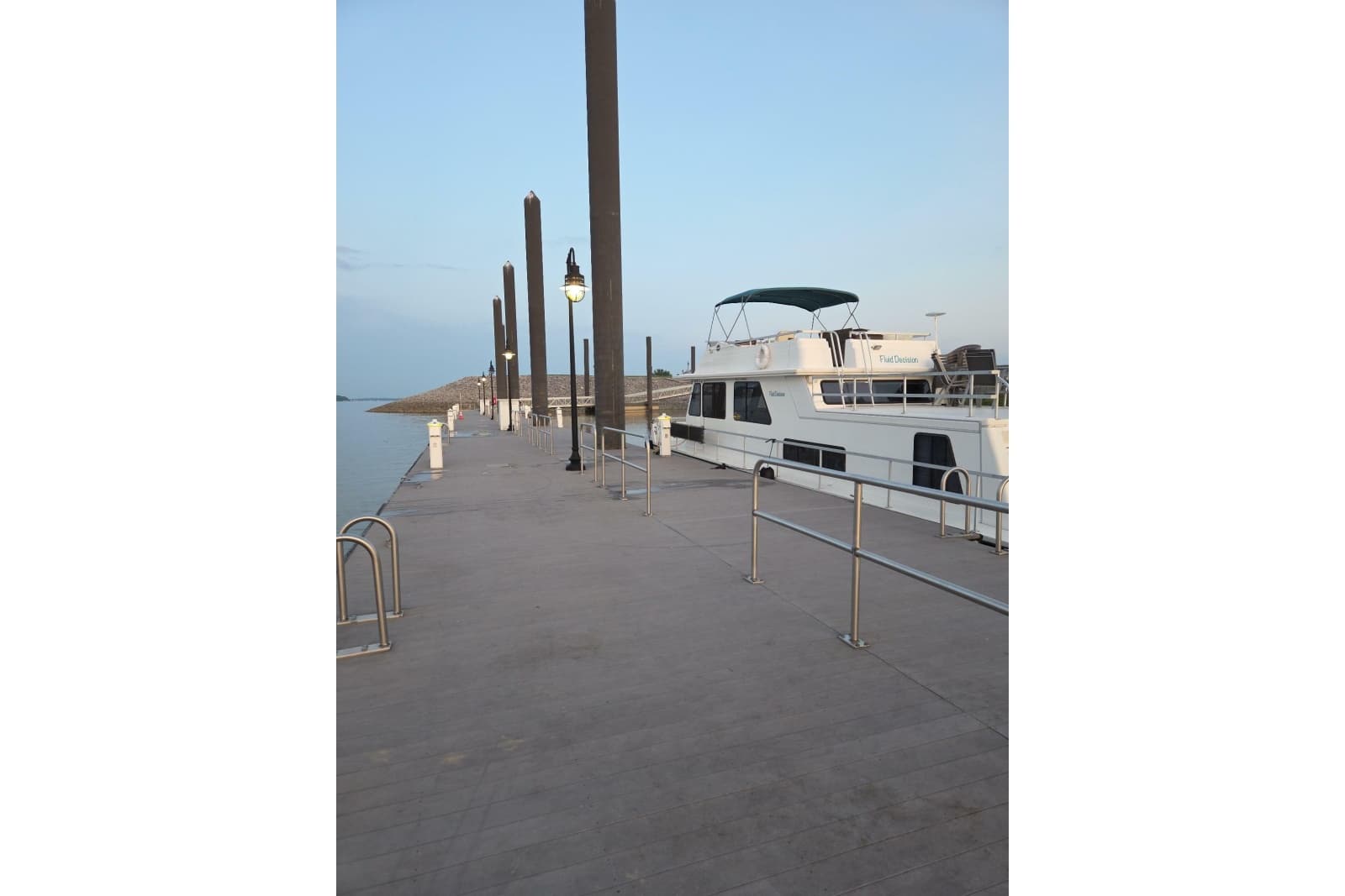 1996 Gibson 50 Cabin Yacht - Photo 3