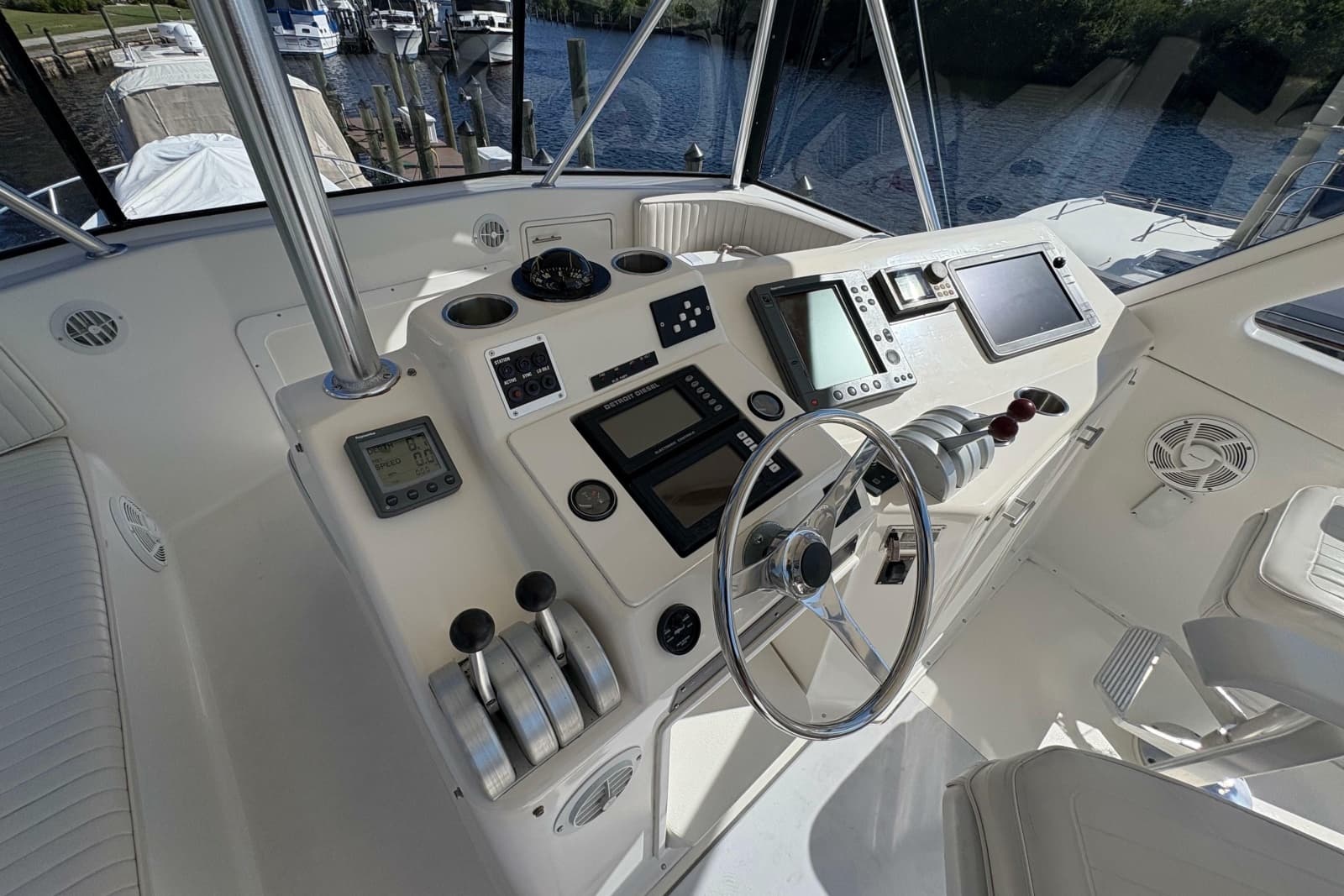 1996 Ocean Yachts 48 Super Sport - Photo 9