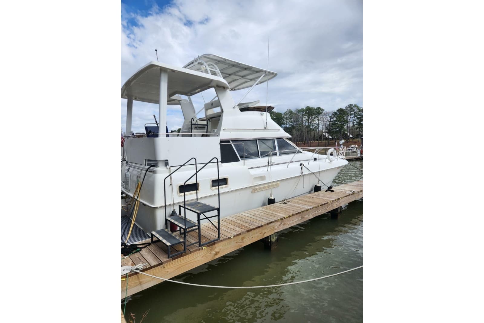1996 Silverton 34 Motor Yacht - Photo 6