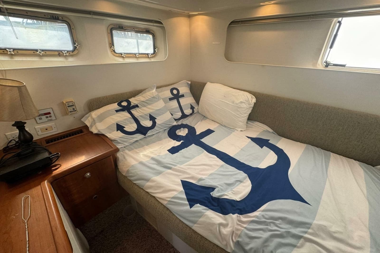 1996 Silverton 34 Motor Yacht - Photo 25