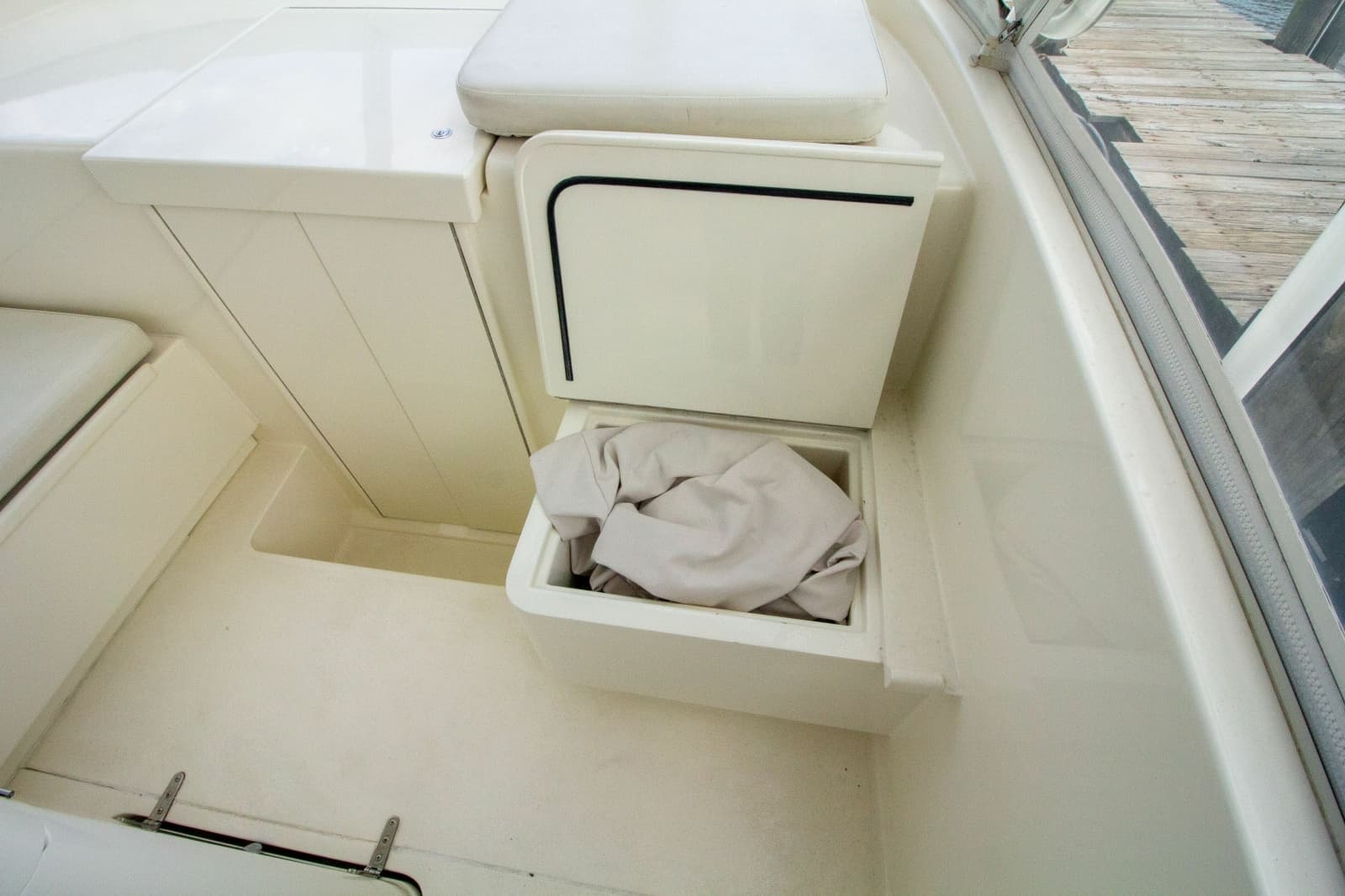 1996 Tides 27 - Photo 35