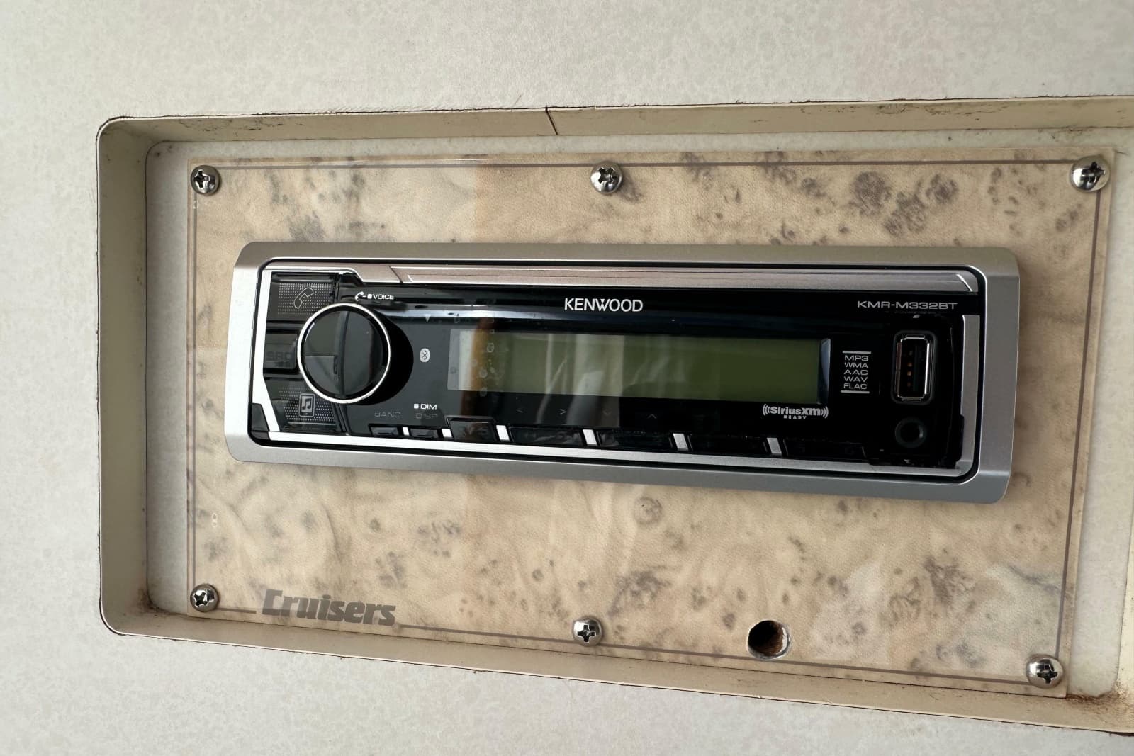 1995 Cruisers Yachts 3575 Esprit - Photo 36