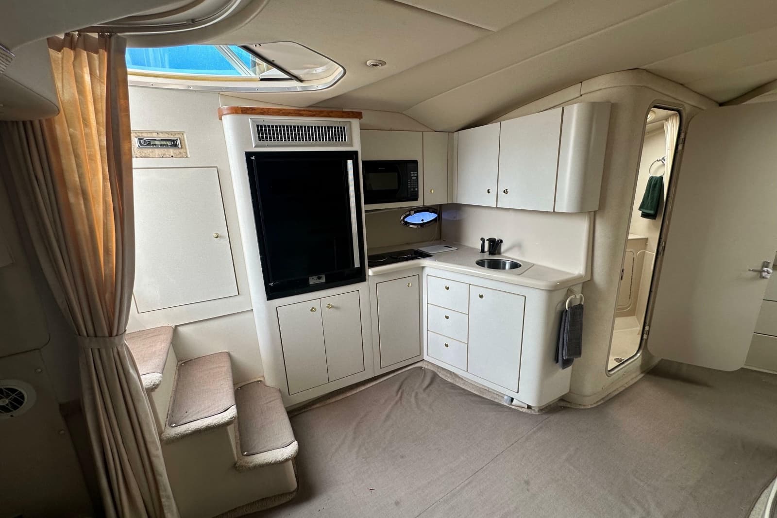 1995 Cruisers Yachts 3575 Esprit - Photo 26