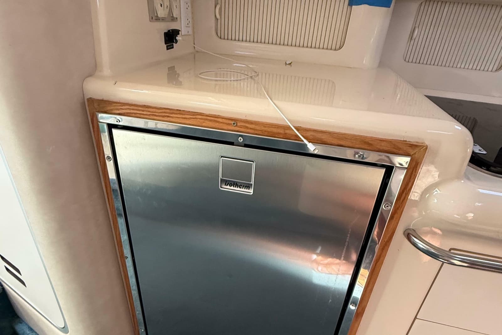 1995 Sea Ray Sundancer 330 - Photo 16
