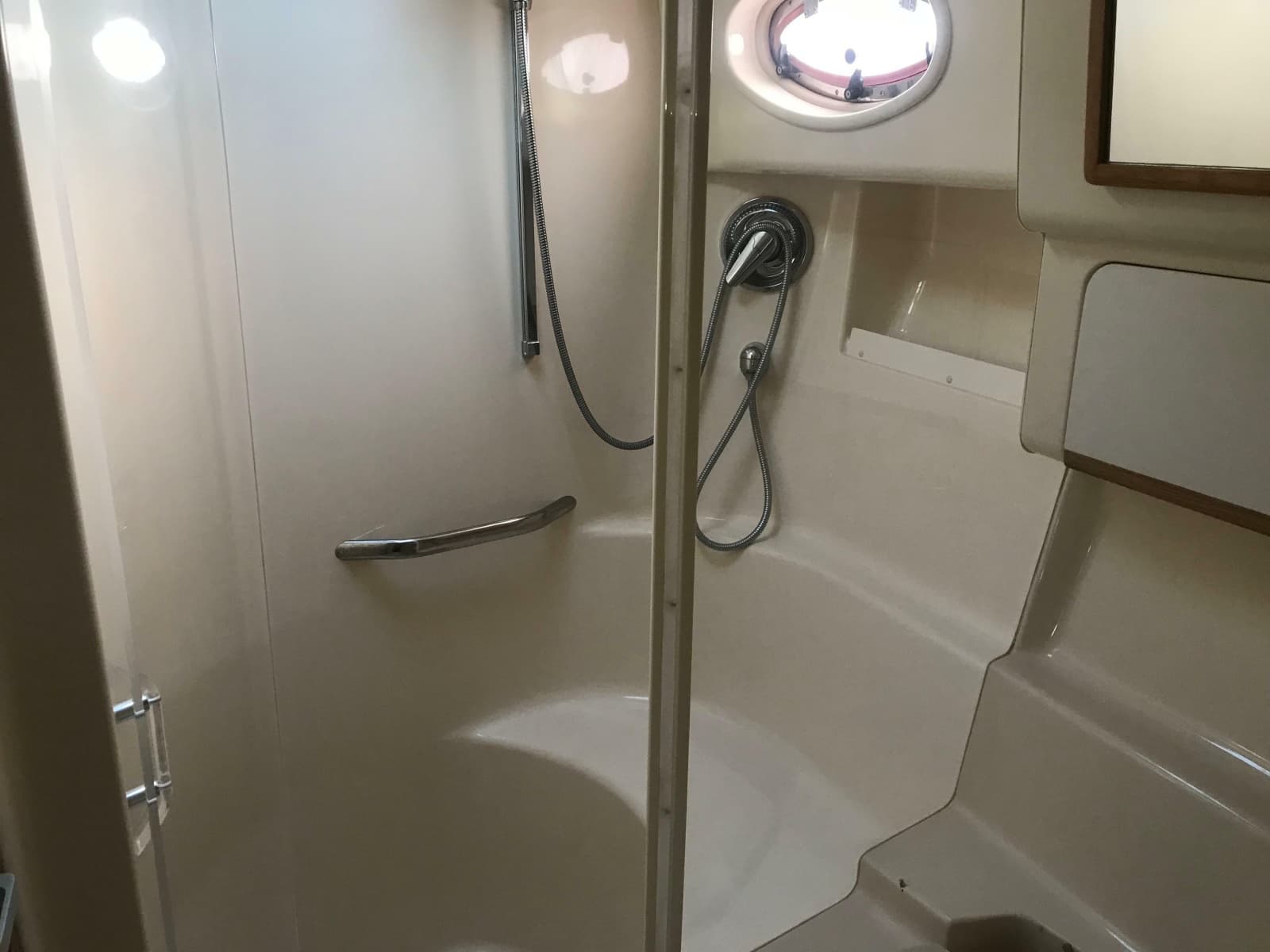 1995 Sea Ray 450 Sundancer - Photo 26