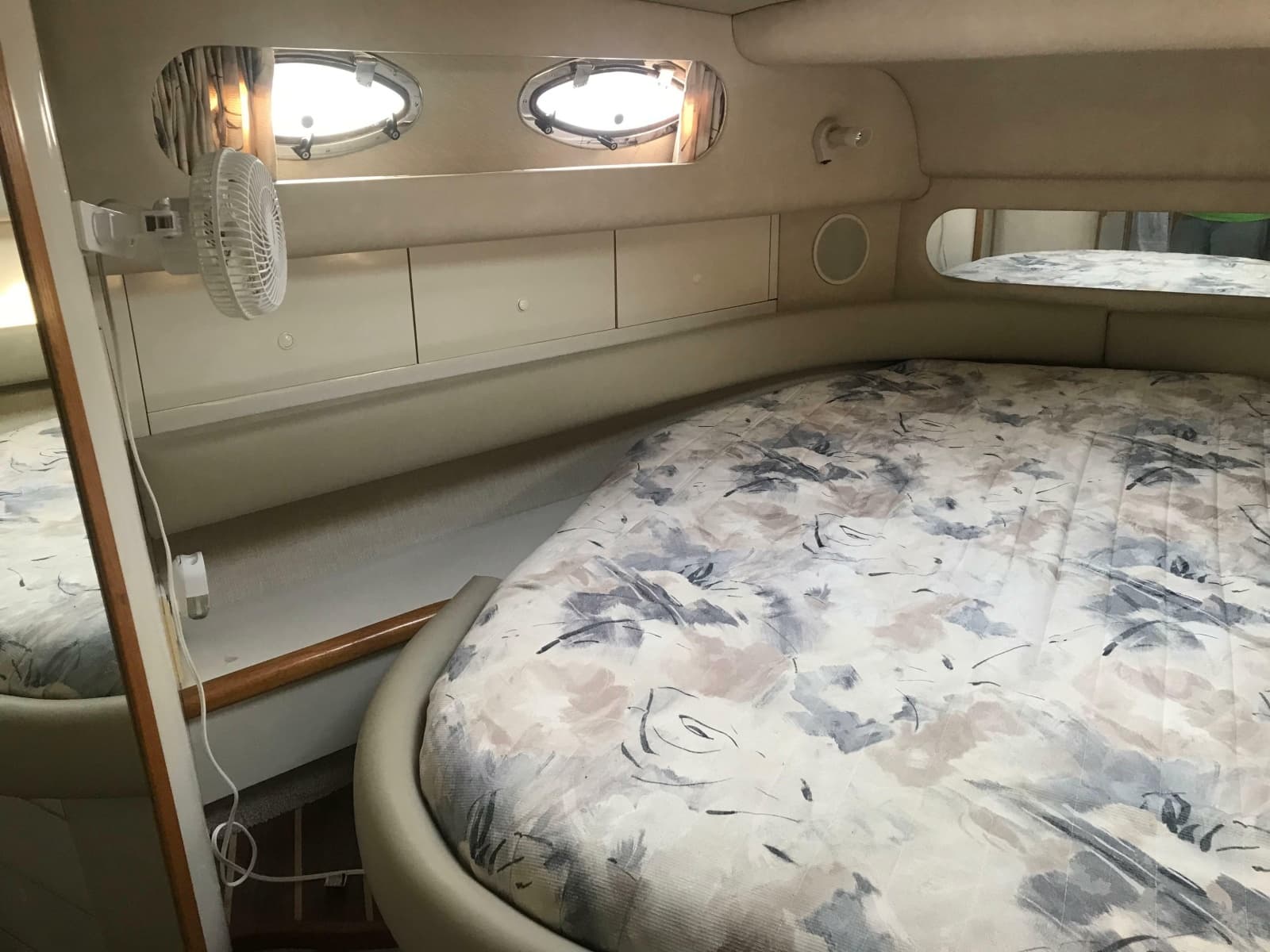1995 Sea Ray 450 Sundancer - Photo 29