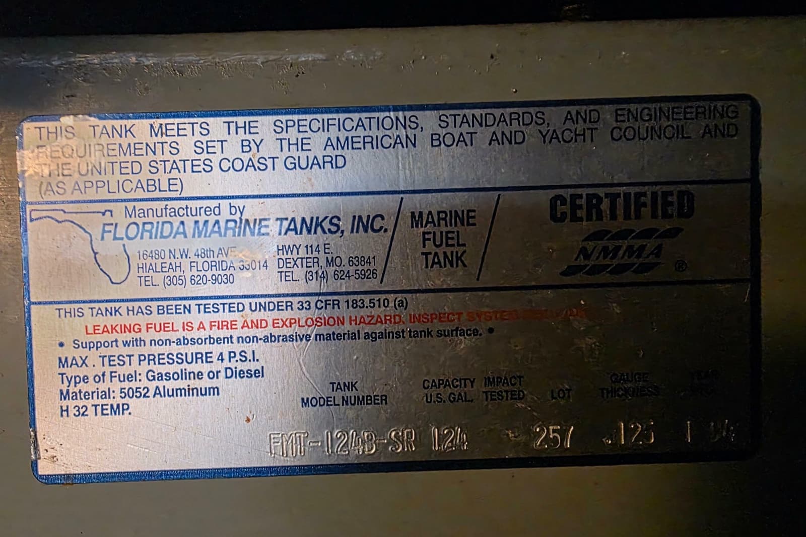 1994 Sea Ray 370 Express Cruiser - Photo 39