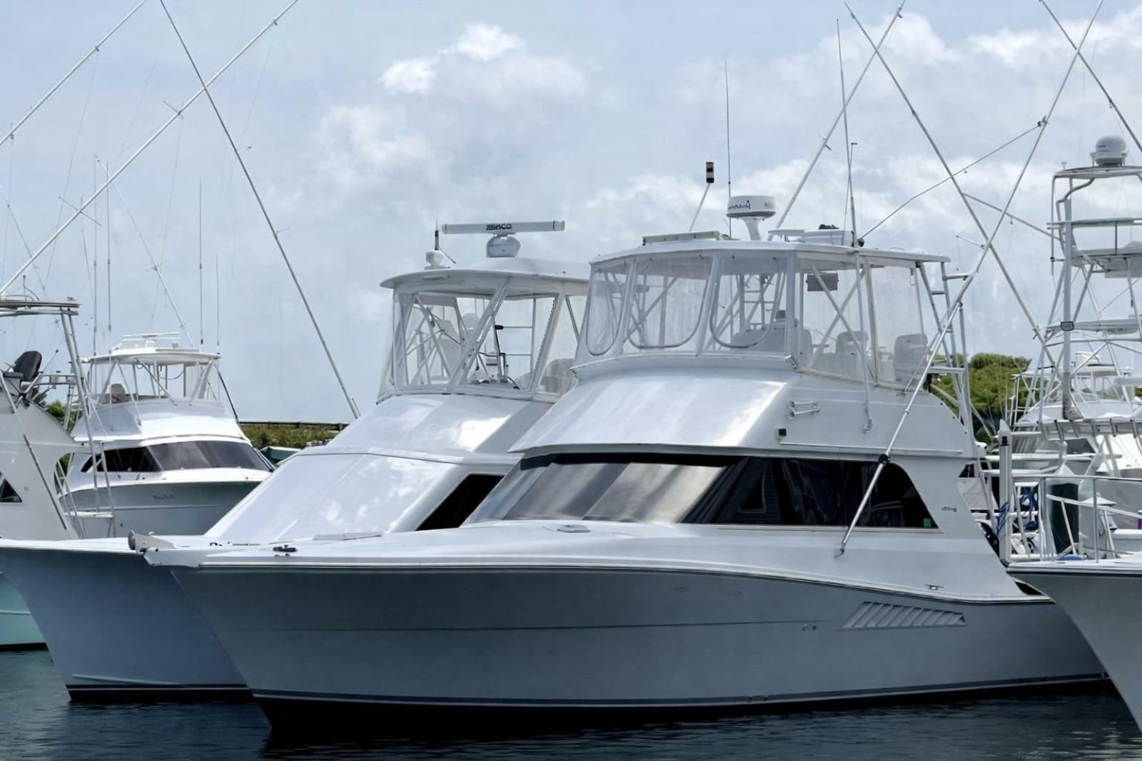 1994 Viking 38 Convertible - Photo 1