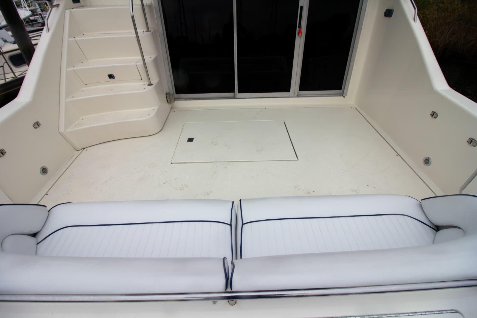1993 Sea Ray 440 Express Bridge - Photo 18