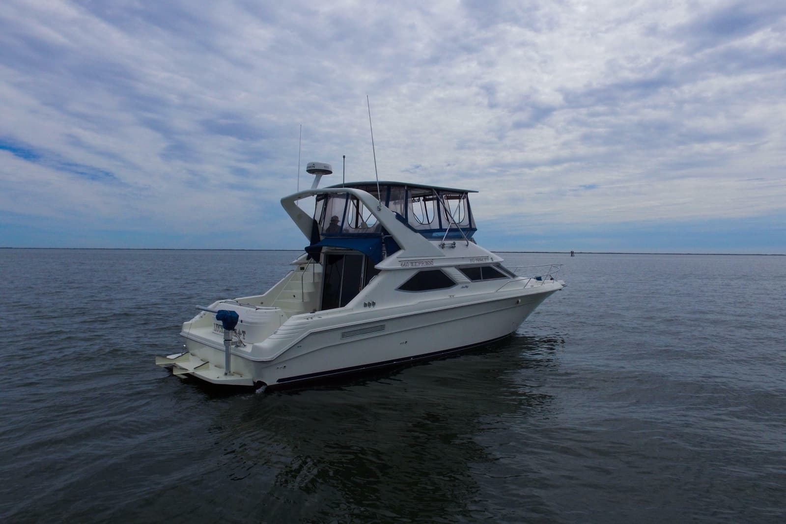 1993 Sea Ray 440 Express Bridge - Photo 5