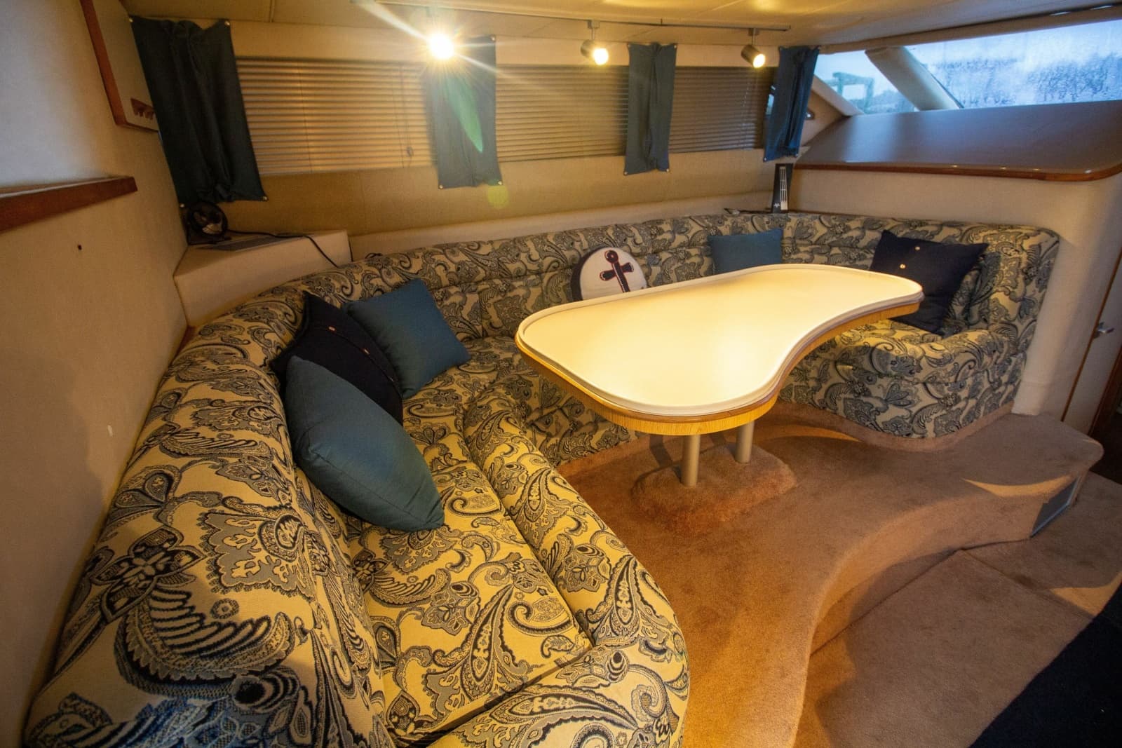 1993 Sea Ray 440 Express Bridge - Photo 46