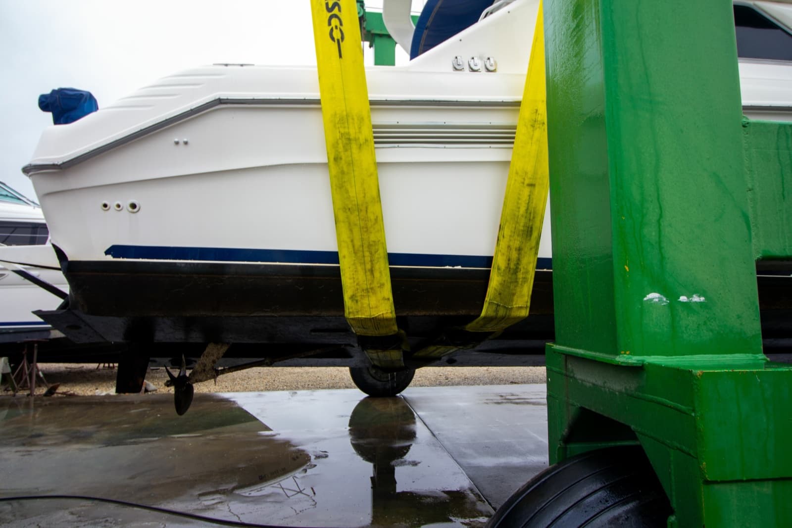 1993 Sea Ray 440 Express Bridge - Photo 14