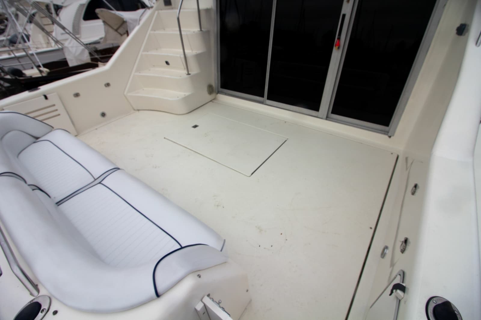 1993 Sea Ray 440 Express Bridge - Photo 19