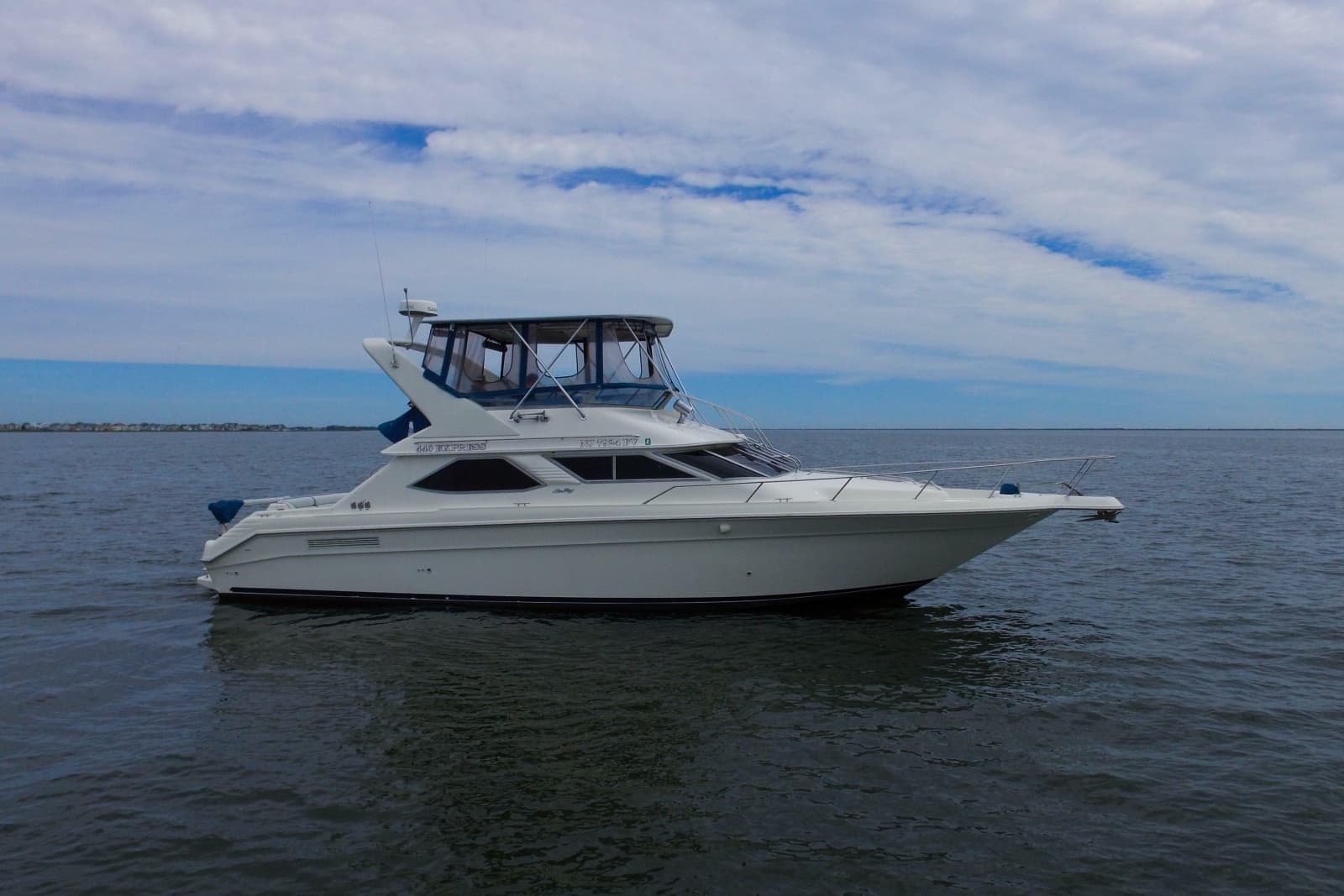1993 Sea Ray 440 Express Bridge - Photo 6