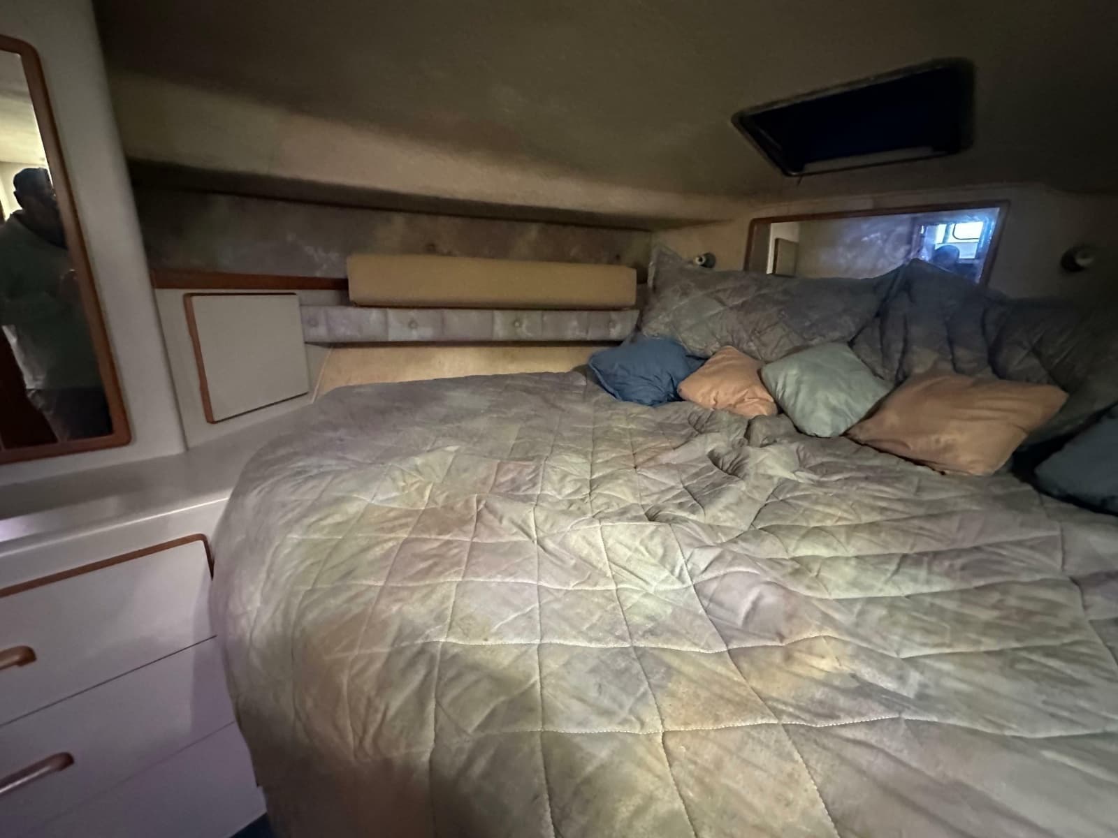 1991 Sea Ray 380 Aft Cabin - Photo 7