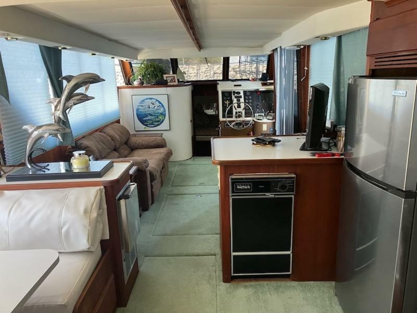 1989 Bluewater Yachts 55' Coastal Cruiser - Photo 12