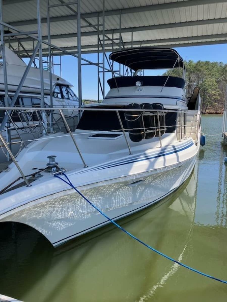 1989 Bluewater Yachts 55' Coastal Cruiser - Photo 2