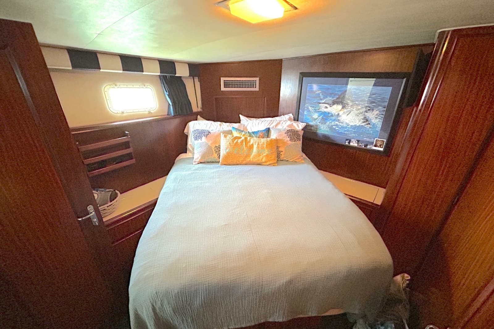 1989 Hatteras 45 Convertible - Photo 40