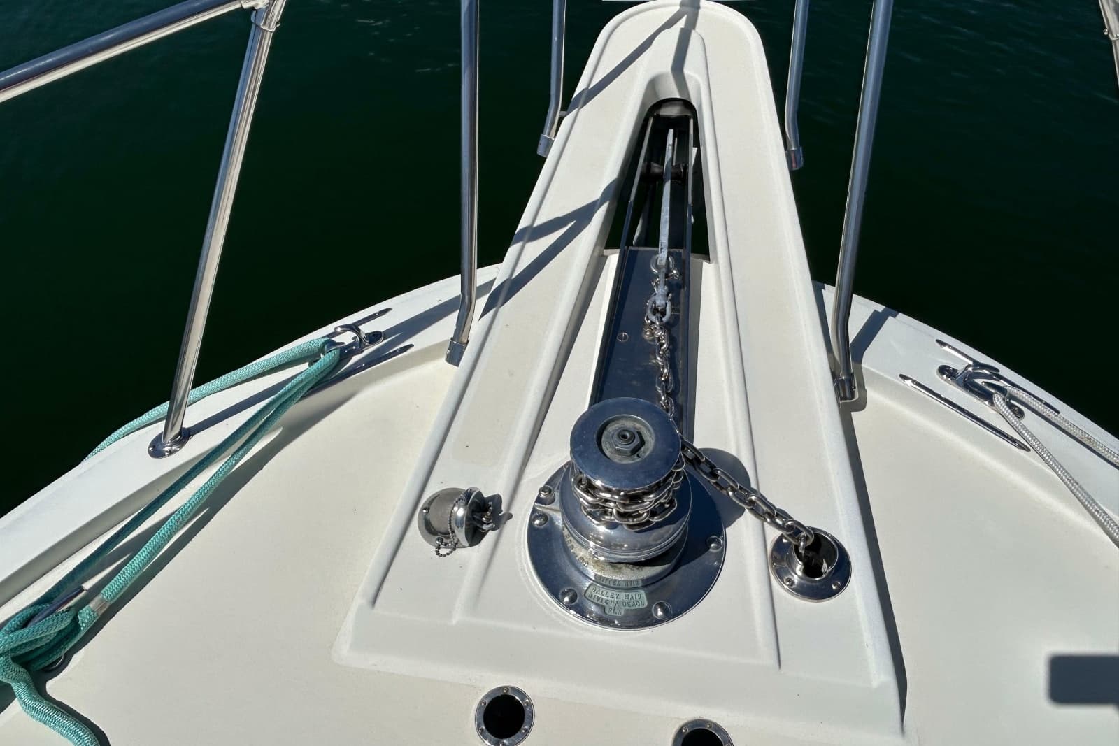1989 Hatteras 45 Convertible - Photo 15