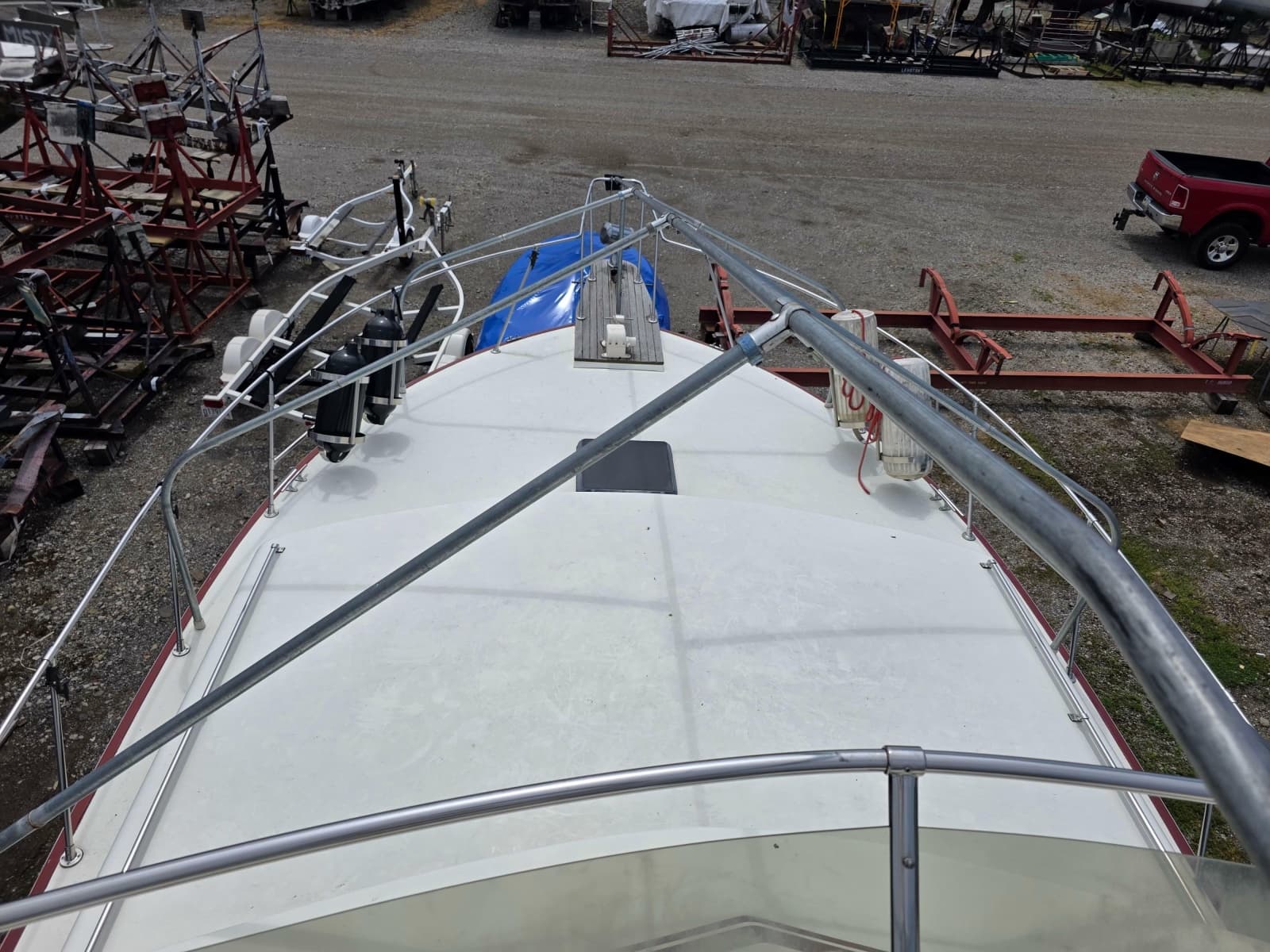 1988 Marinette 37 Motor Yacht - Photo 7