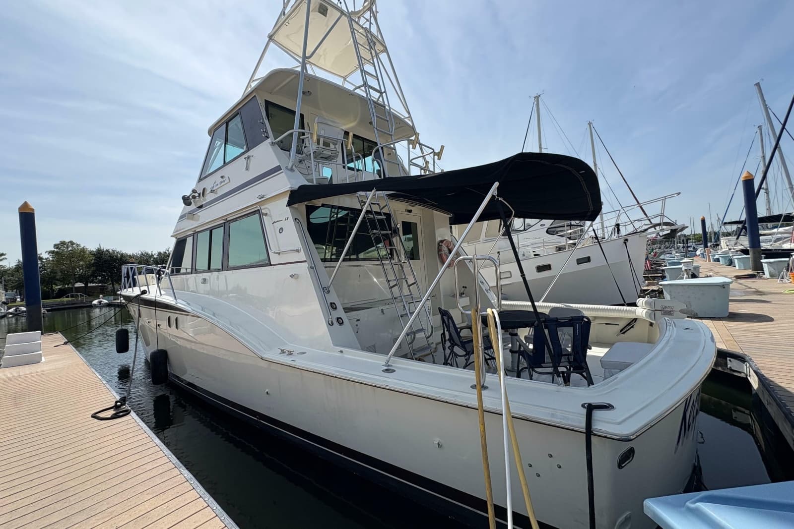 1985 Hatteras 60 Convertible - Photo 30