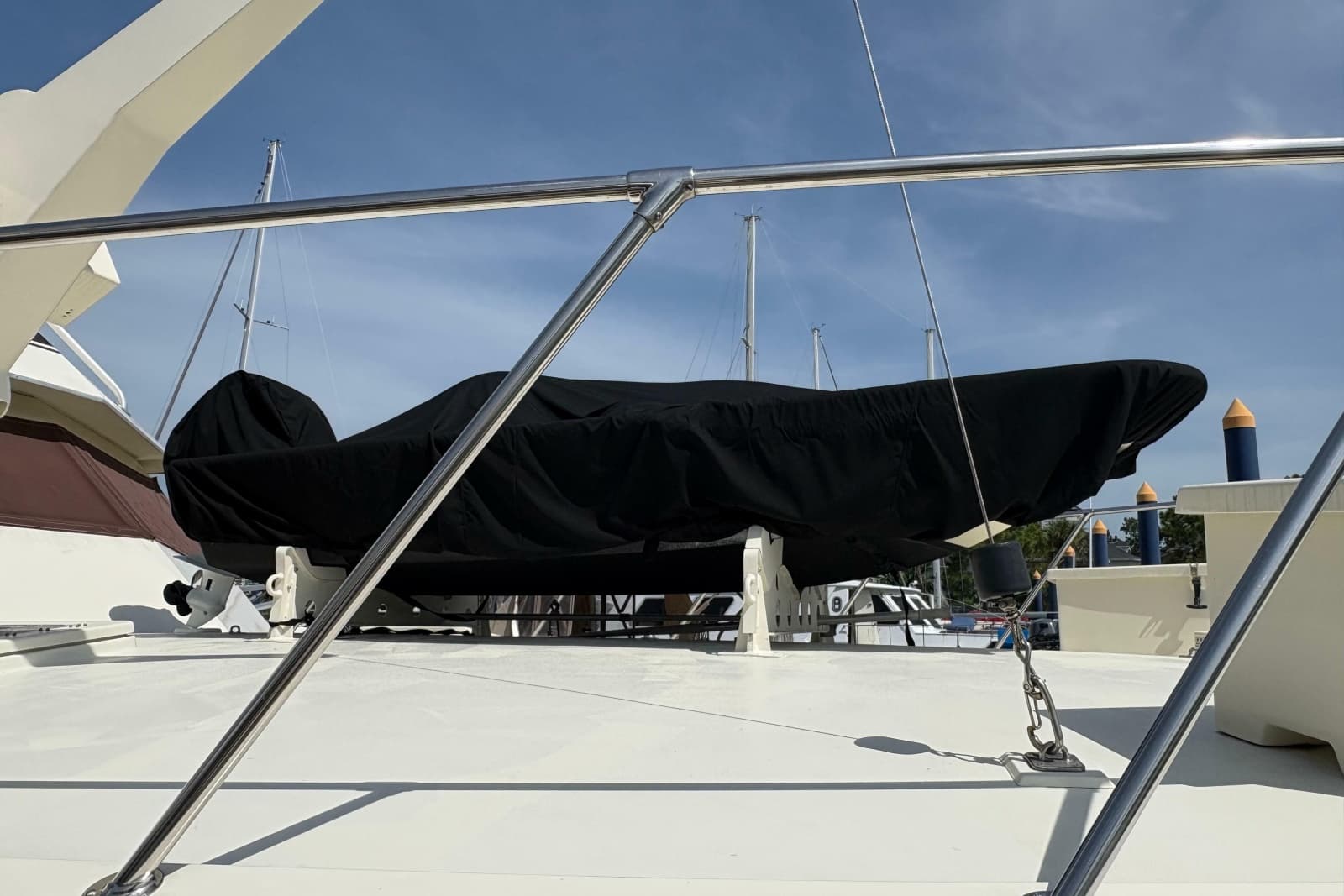 1985 Hatteras 60 Convertible - Photo 22