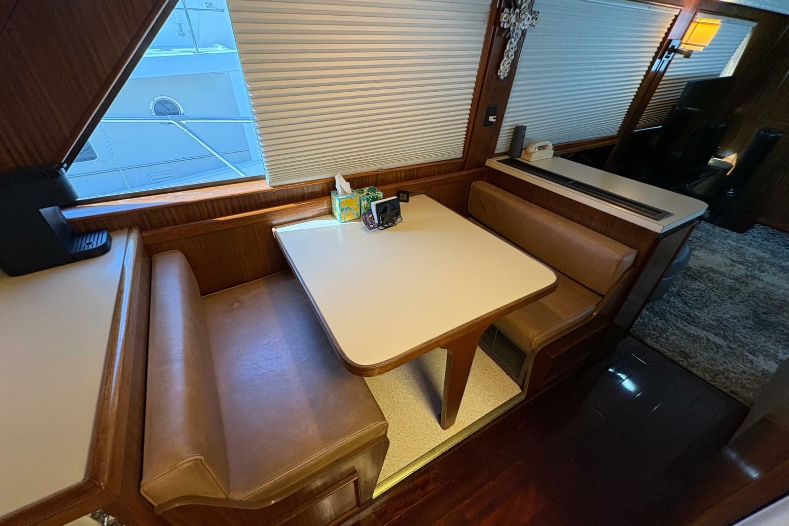 1985 Hatteras 60 Convertible - Photo 74