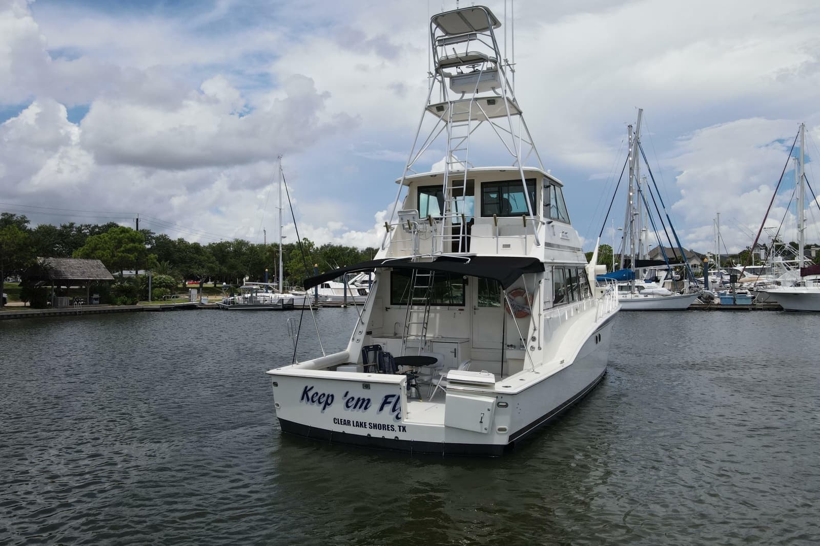1985 Hatteras 60 Convertible - Photo 6
