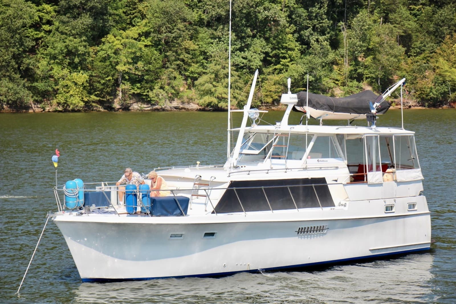 1969 Hatteras 41 Twin Cabin - Photo 2