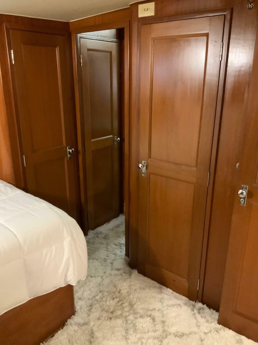 1969 Hatteras 41 Twin Cabin - Photo 52
