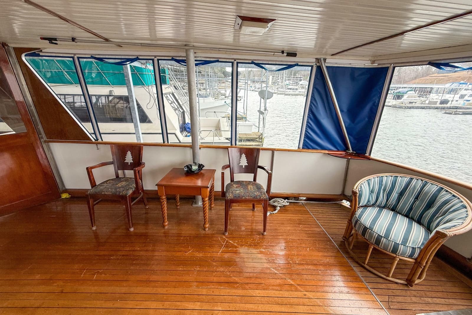 1956 Burger Pilothouse - Photo 20