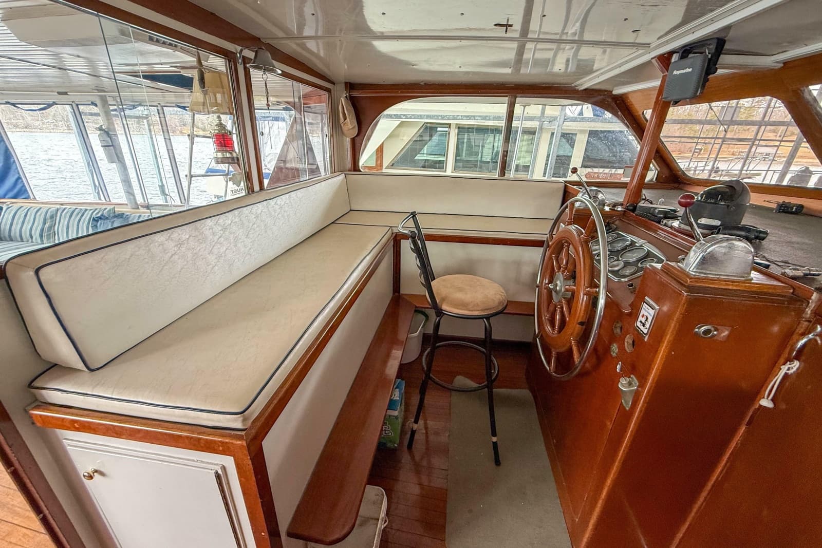 1956 Burger Pilothouse - Photo 26