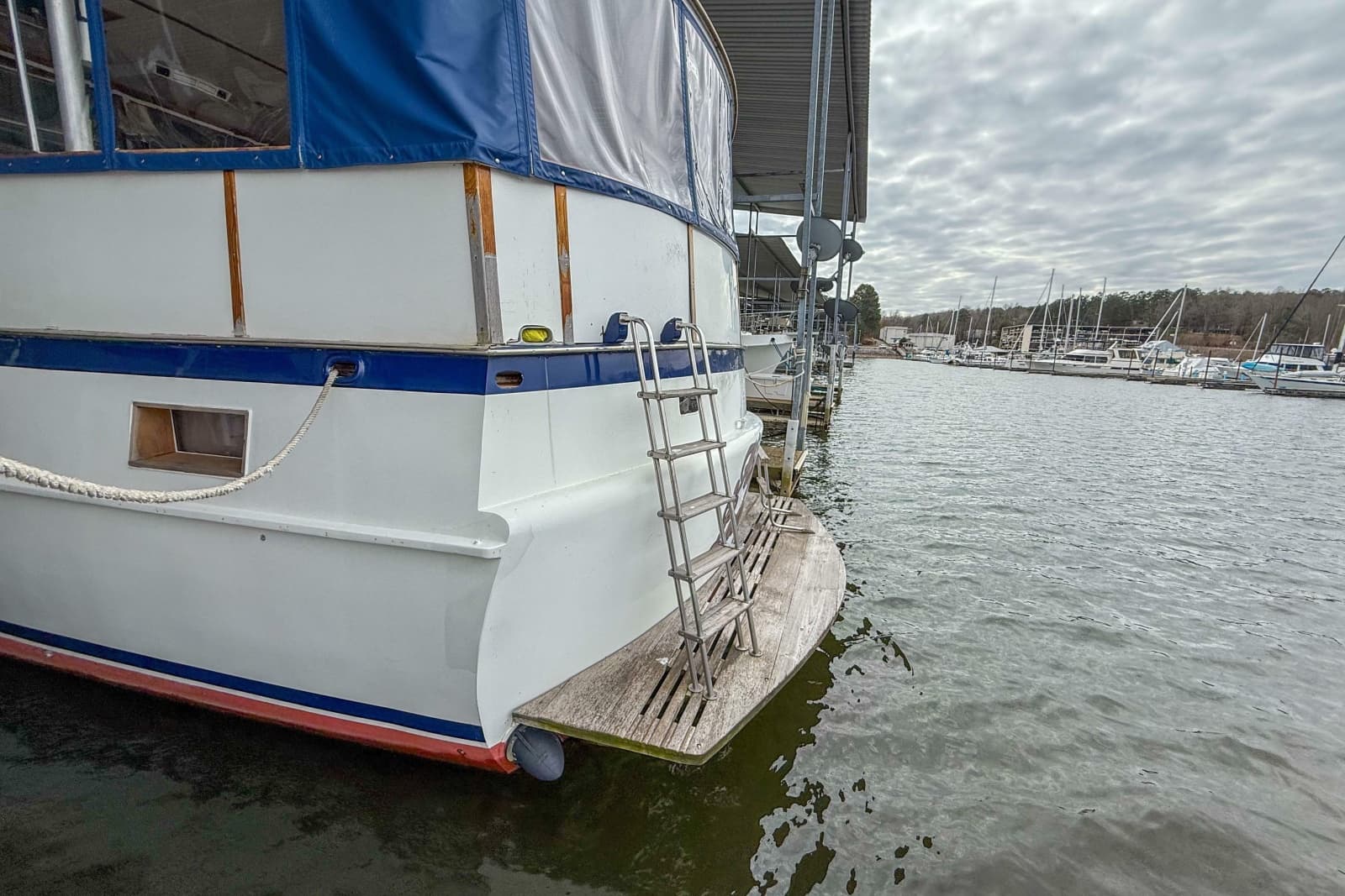 1956 Burger Pilothouse - Photo 4