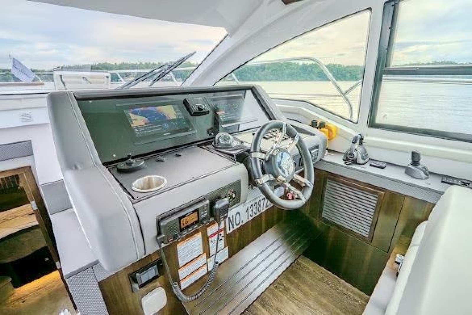 2023 Cruisers Yachts 42 Cantius - Photo 45