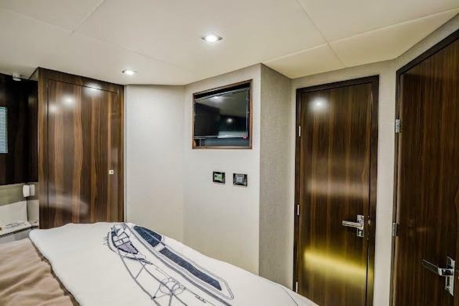 2023 Cruisers Yachts 42 Cantius - Photo 49