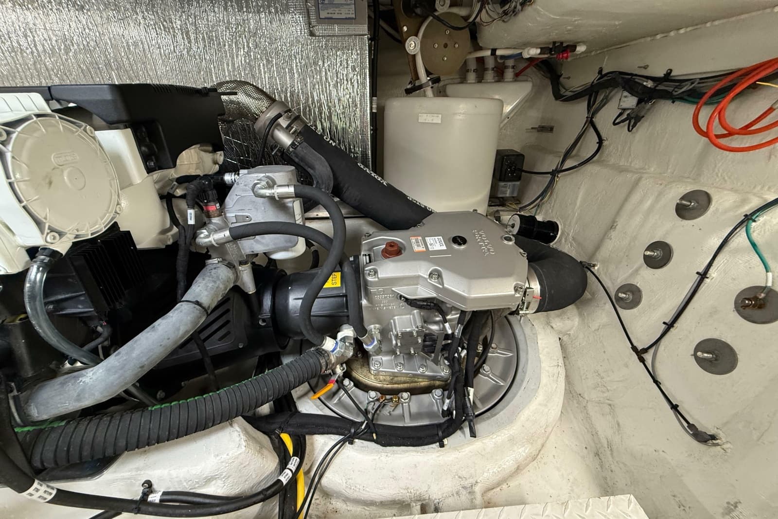 2023 Cruisers Yachts 42 Cantius - Photo 61