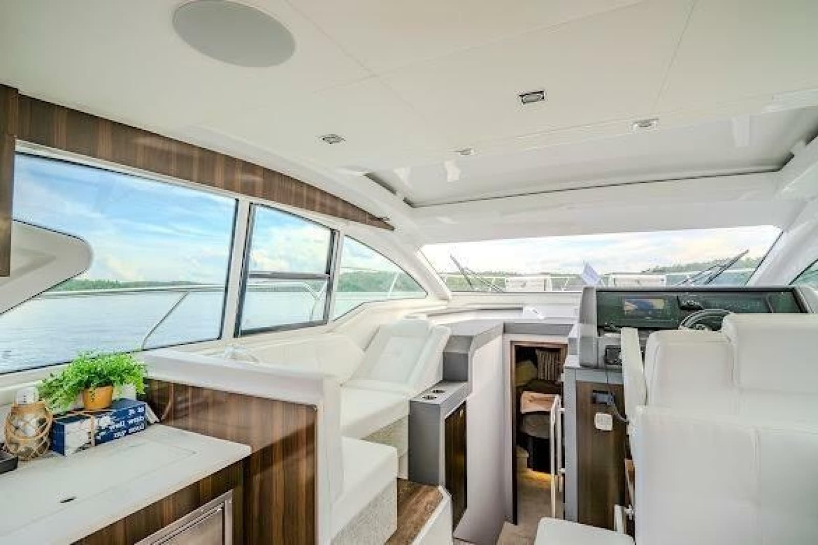 2023 Cruisers Yachts 42 Cantius - Photo 44