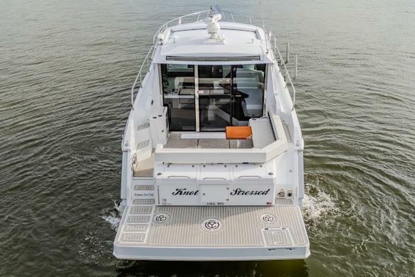 2023 Cruisers Yachts 42 Cantius - Photo 18