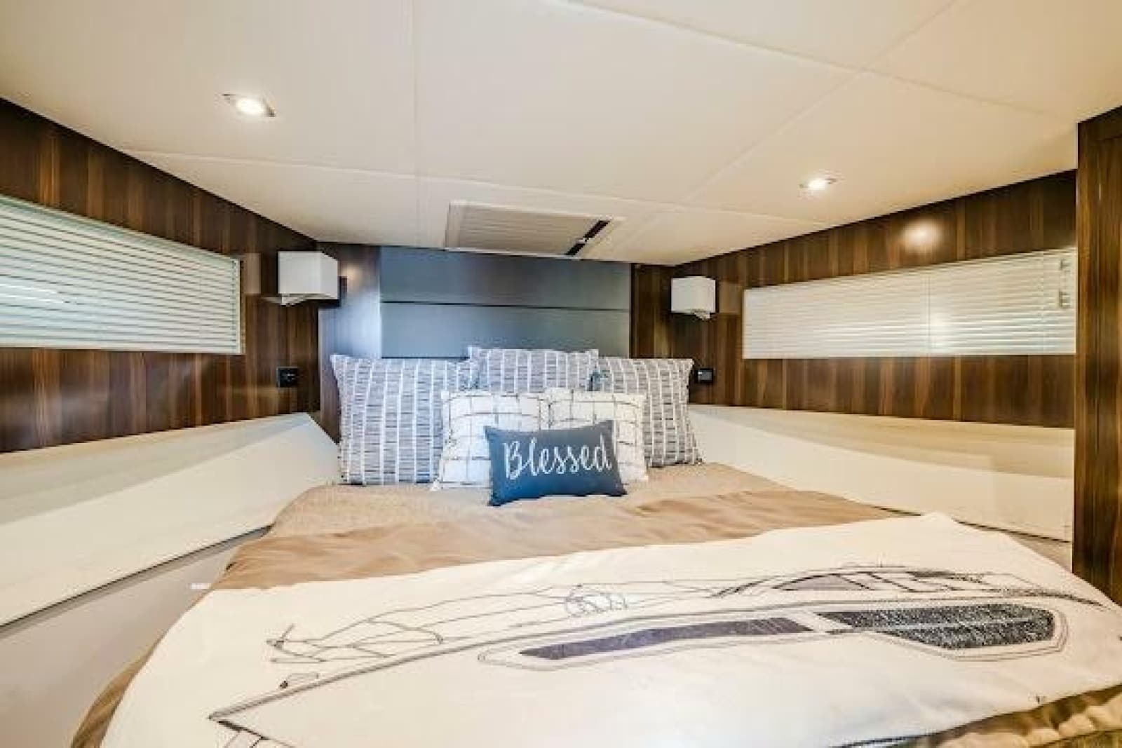 2023 Cruisers Yachts 42 Cantius - Photo 48