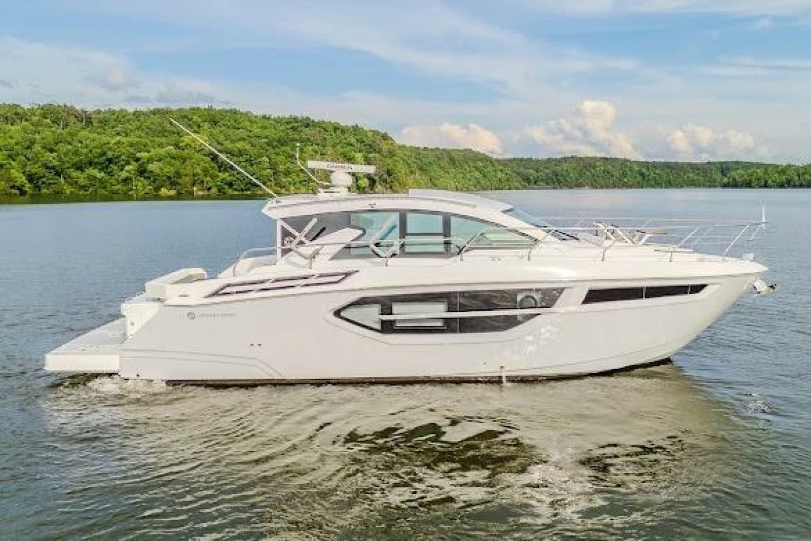 2023 Cruisers Yachts 42 Cantius - Photo 5