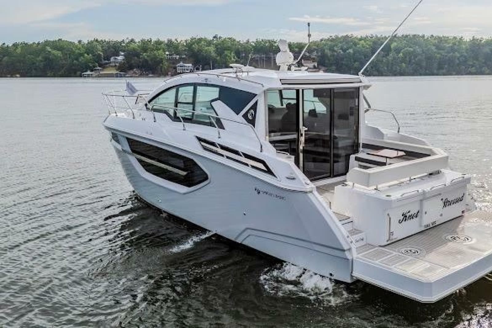 2023 Cruisers Yachts 42 Cantius - Photo 9