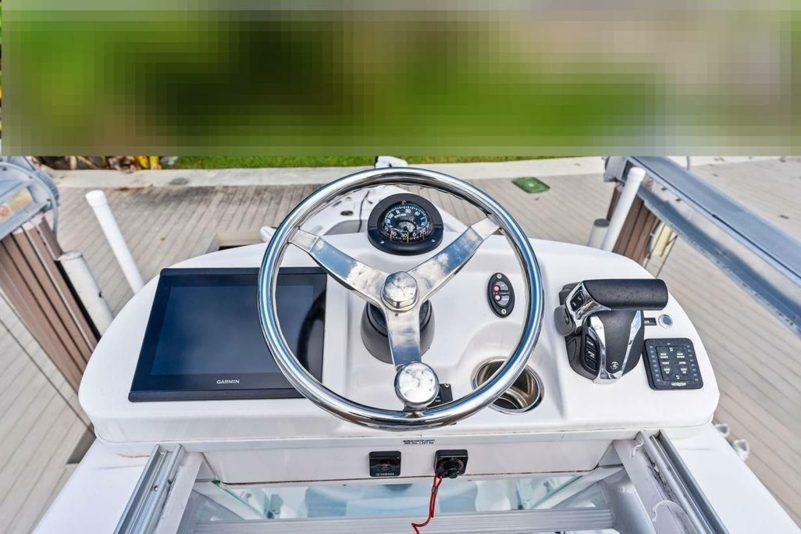 2023 Everglades 243 Center Console - Photo 26
